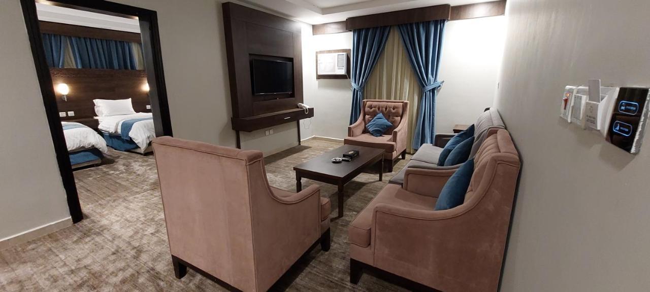 همم للوحدات السكنية - الرحيلي Jeddah Al Kura ภายนอก รูปภาพ