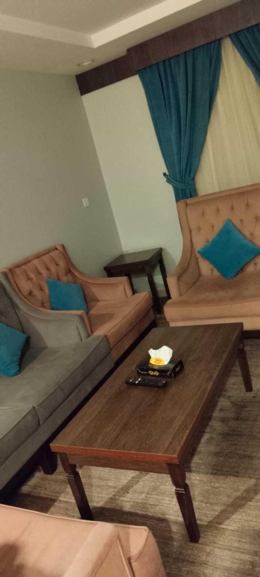 همم للوحدات السكنية - الرحيلي Jeddah Al Kura ภายนอก รูปภาพ